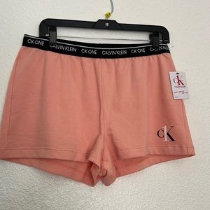 Calvin Klein Shorts Medium